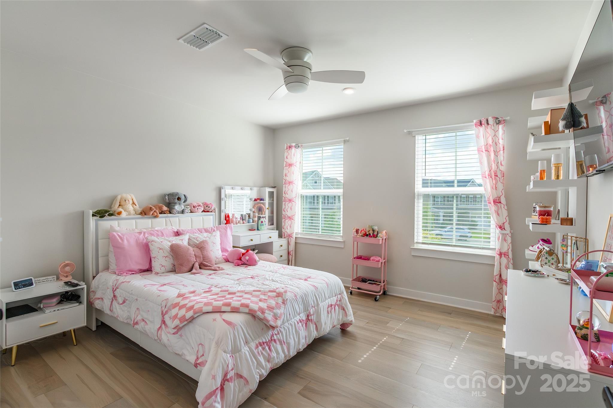 Springshire Creek - Residential