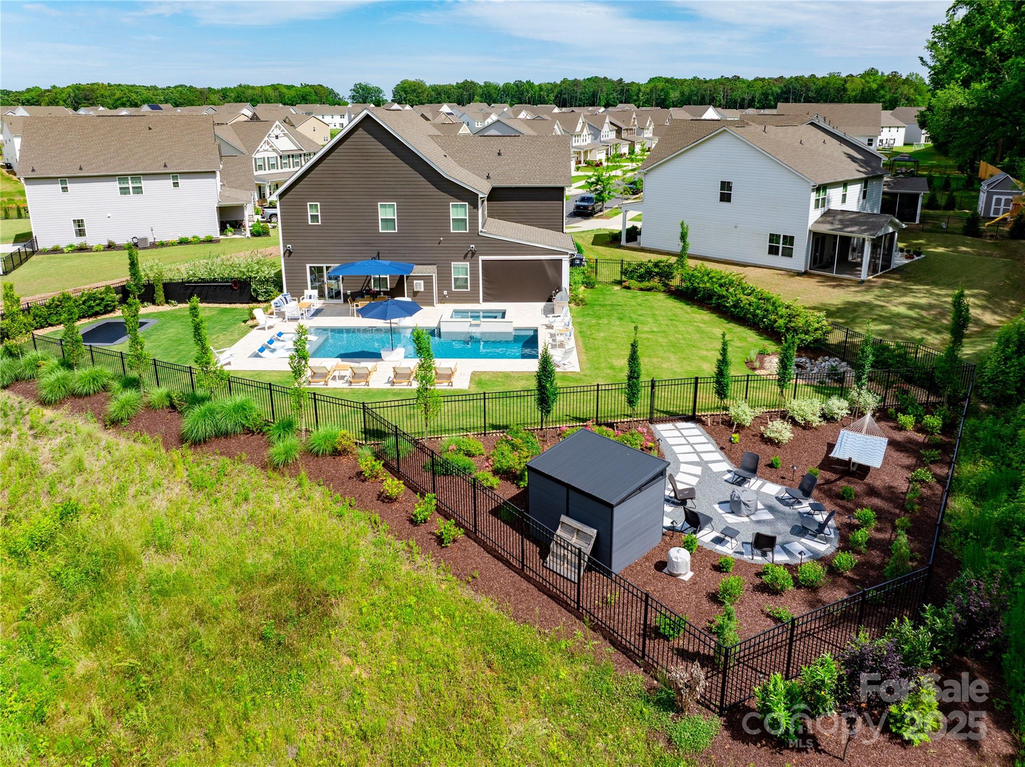 Springshire Creek - Residential