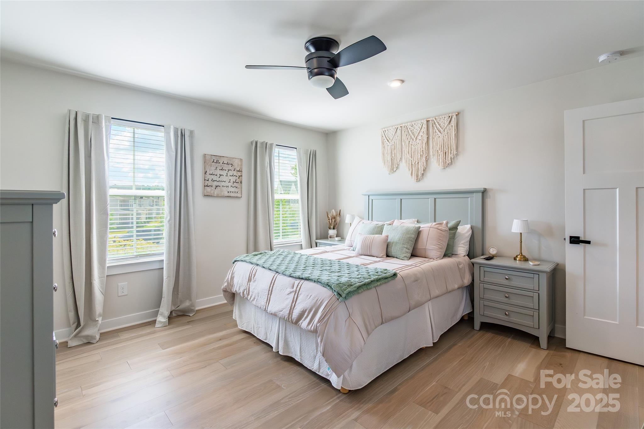 Springshire Creek - Residential