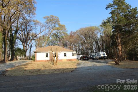 4912 Gable Road Charlotte NC 28273