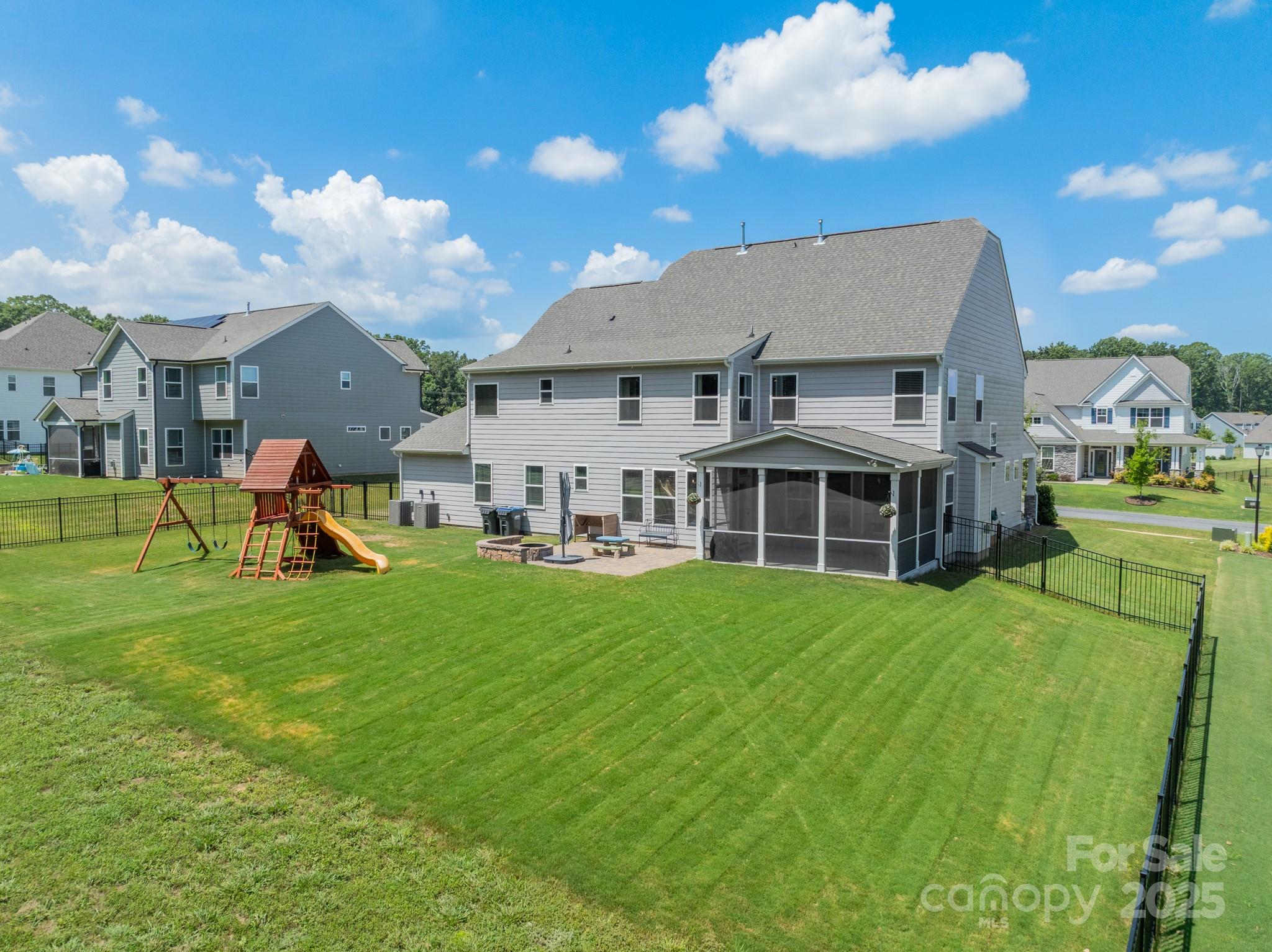 Wrenn Creek - Residential