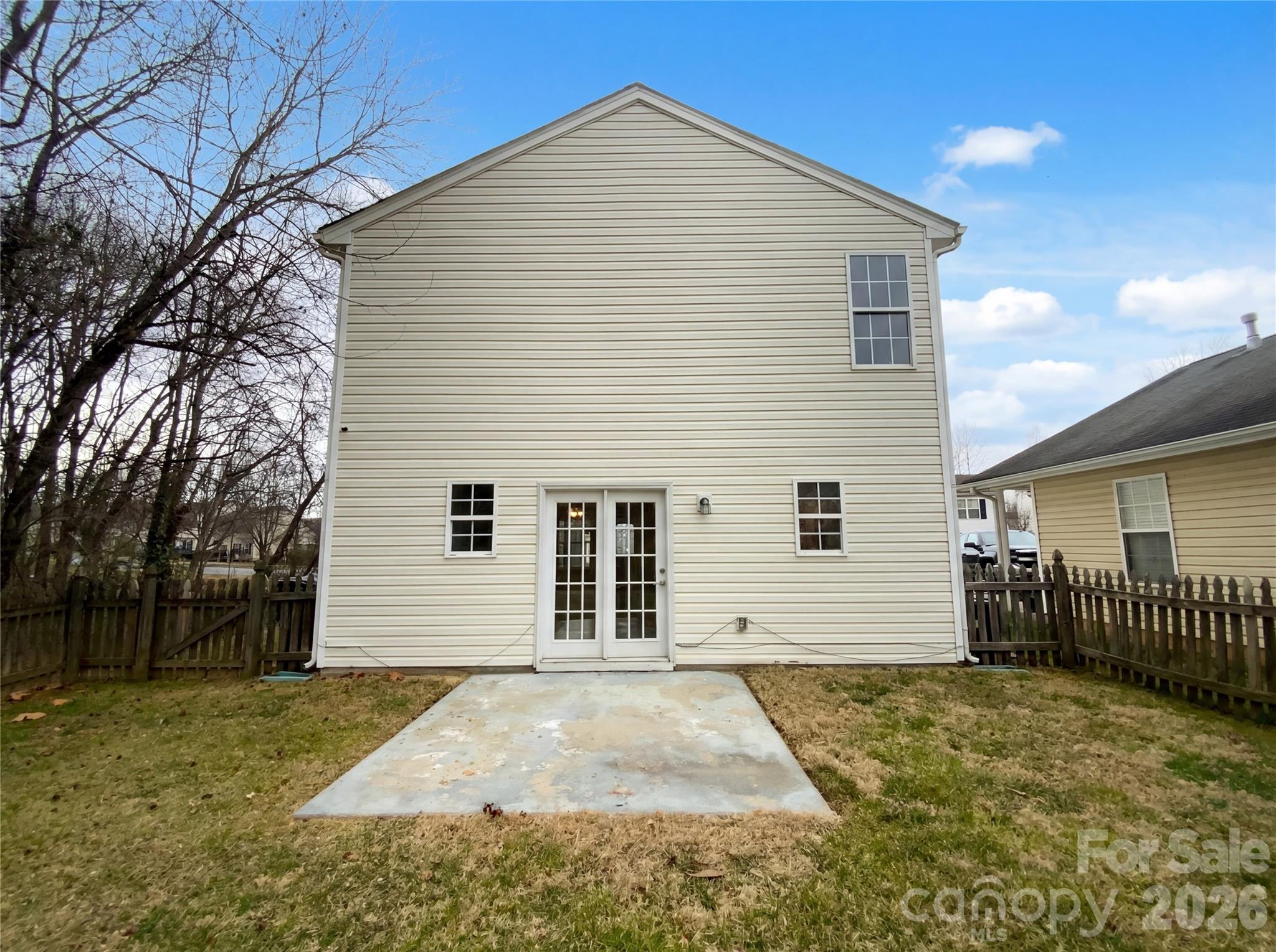 7136 Henderson Valley Lane