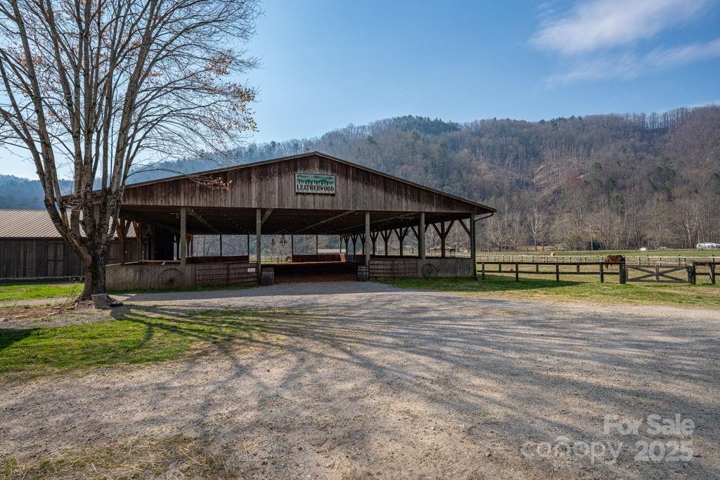 Leatherwood Mountains - Land