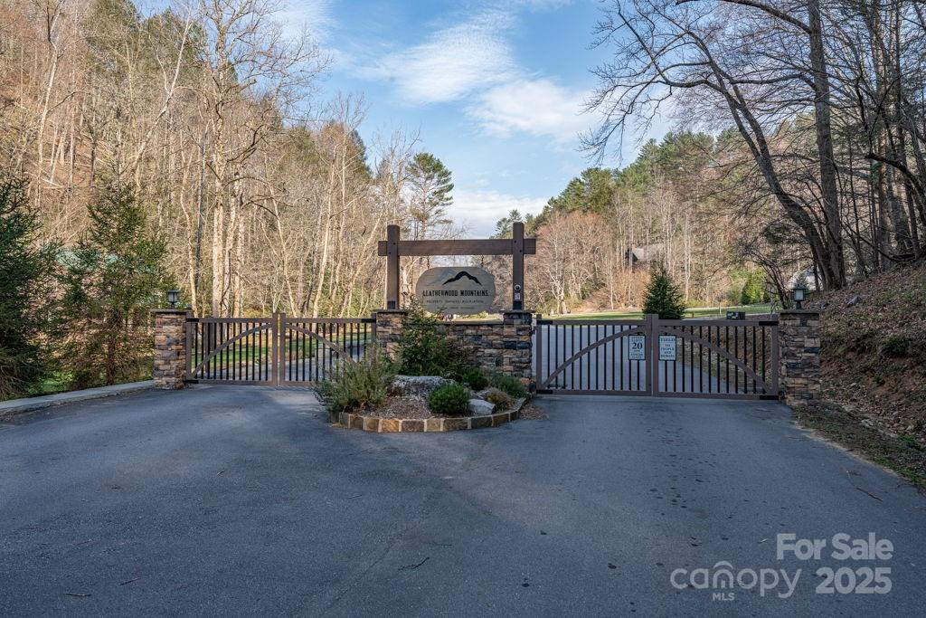 Leatherwood Mountains - Land