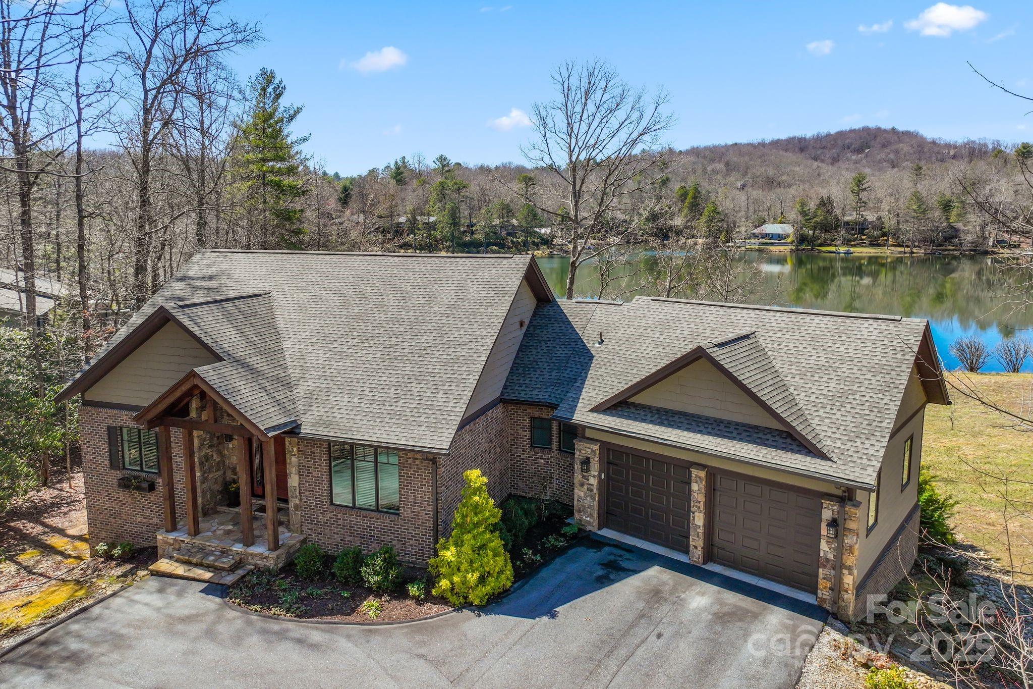 4948 Connestee Trail