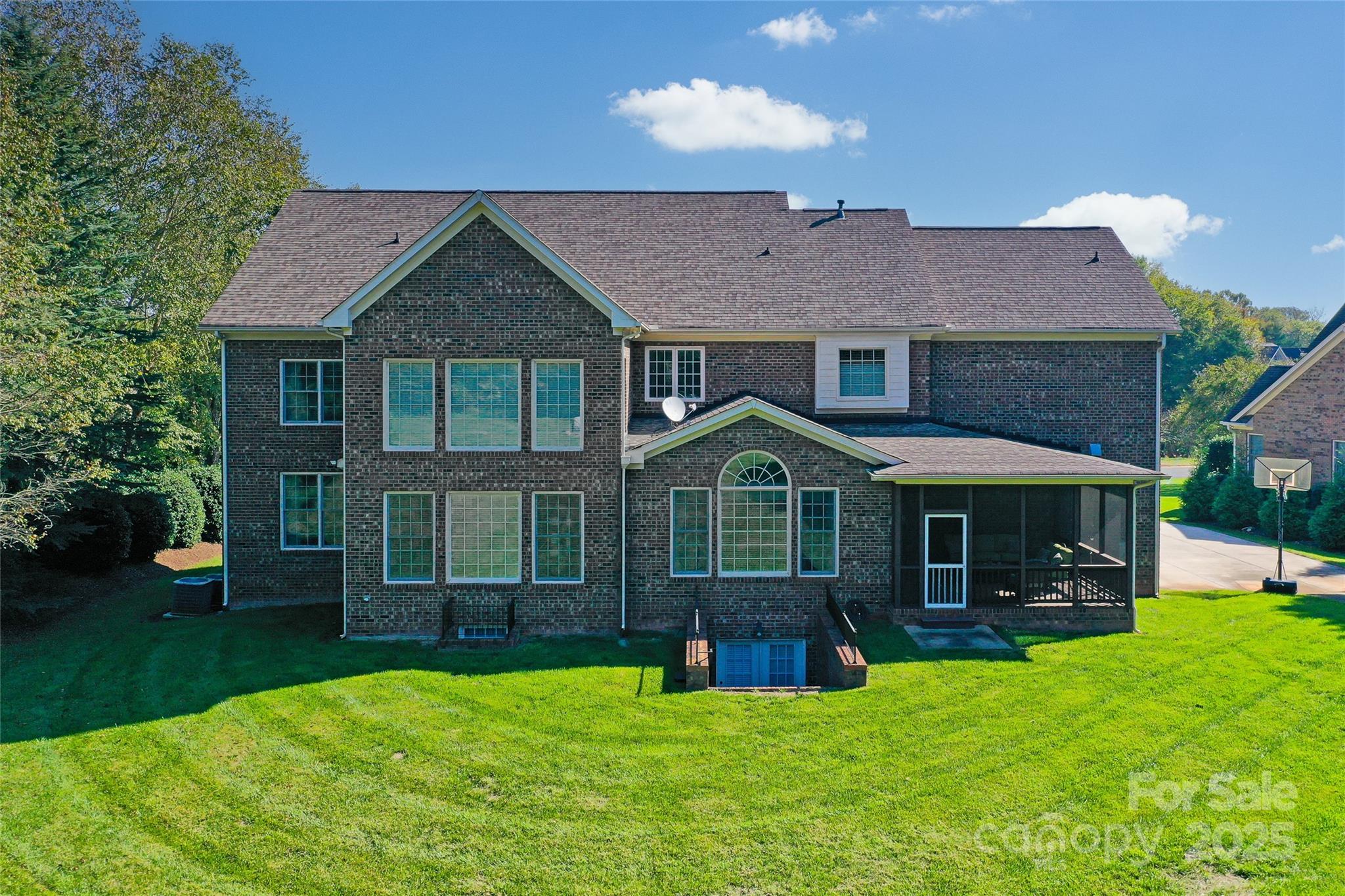 Bridal Path Estates at Wyndham Hall - Residential