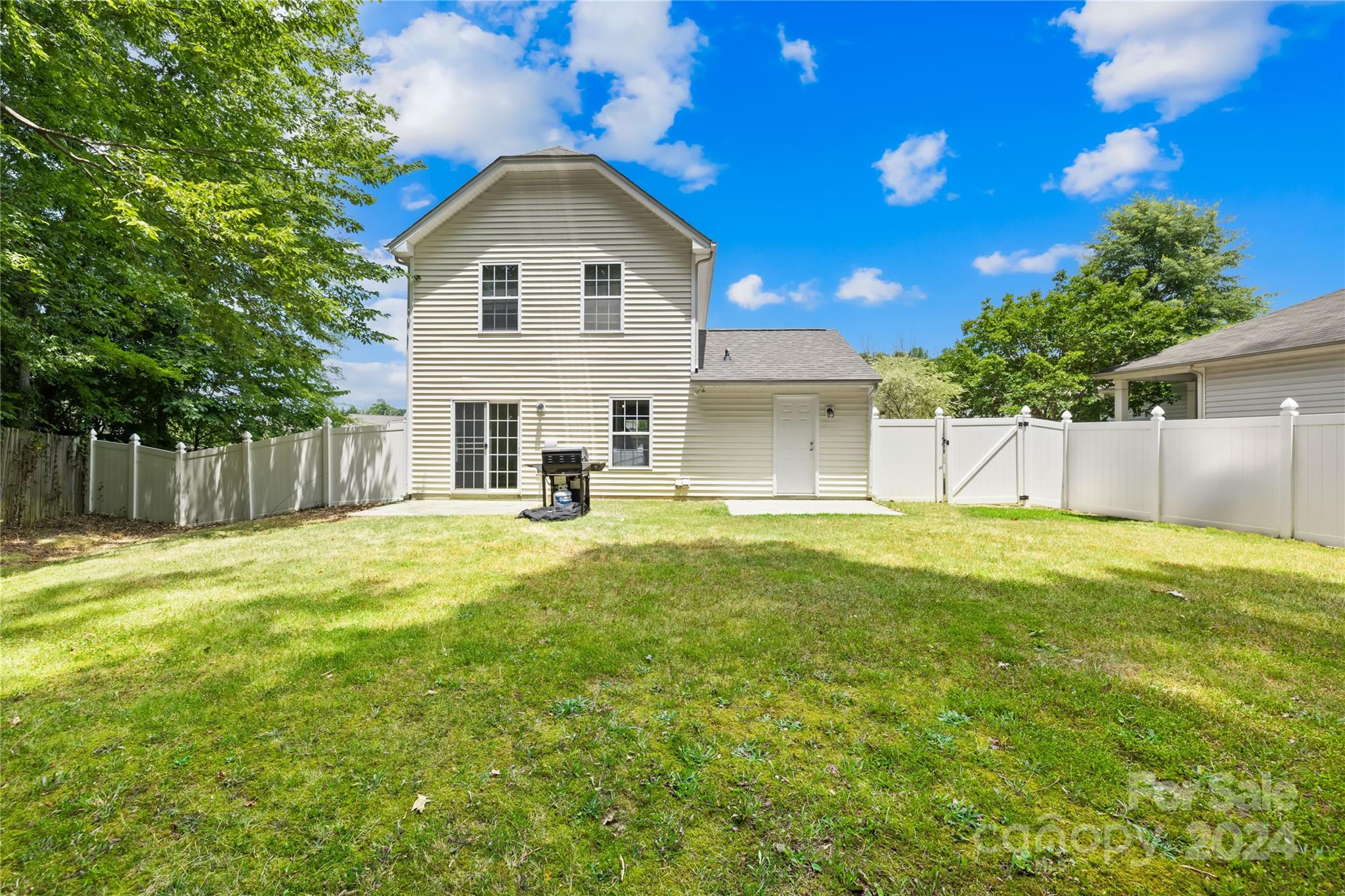 The Farm At Riverpointe - Residential