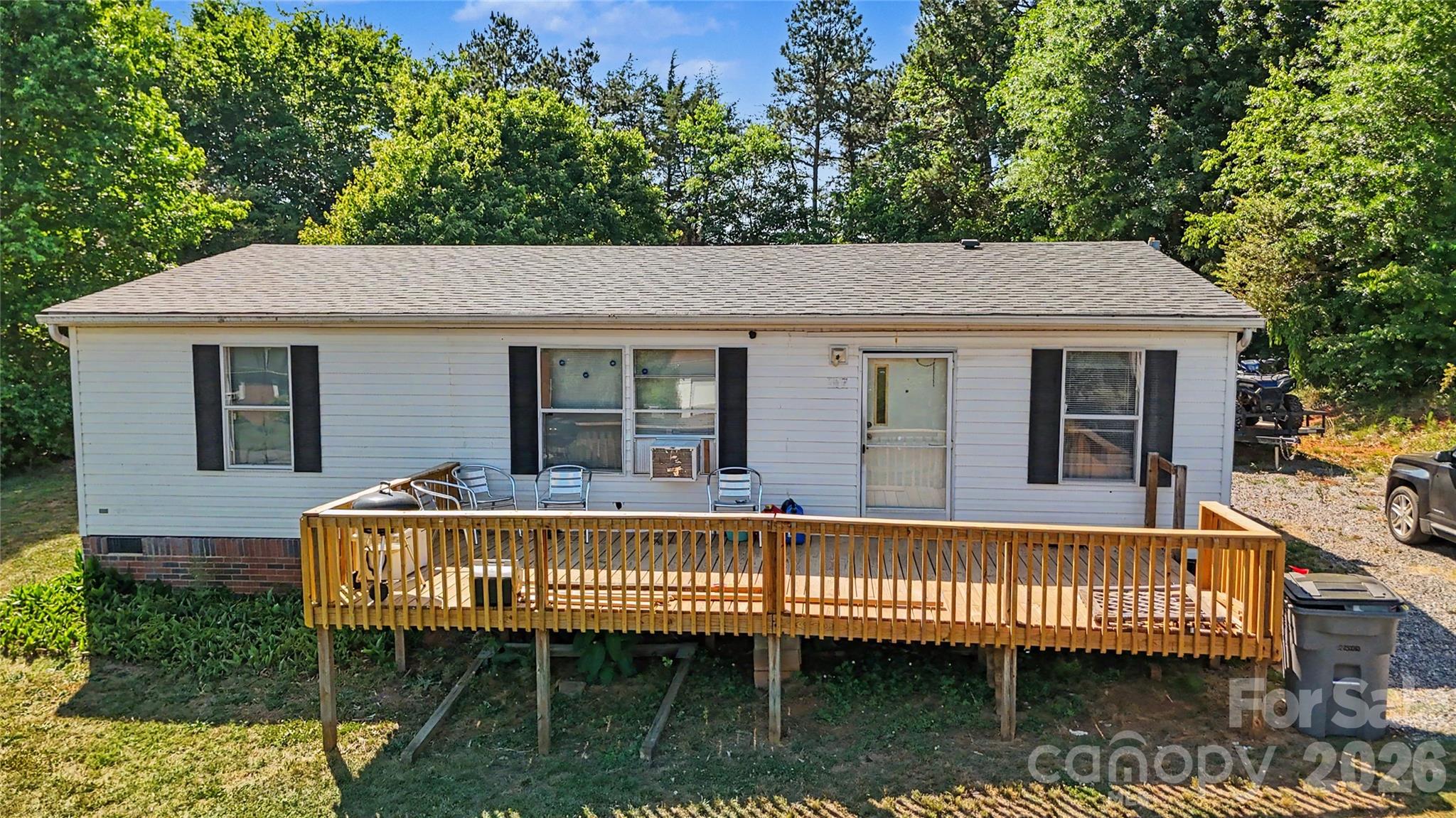147 Arlie Loop