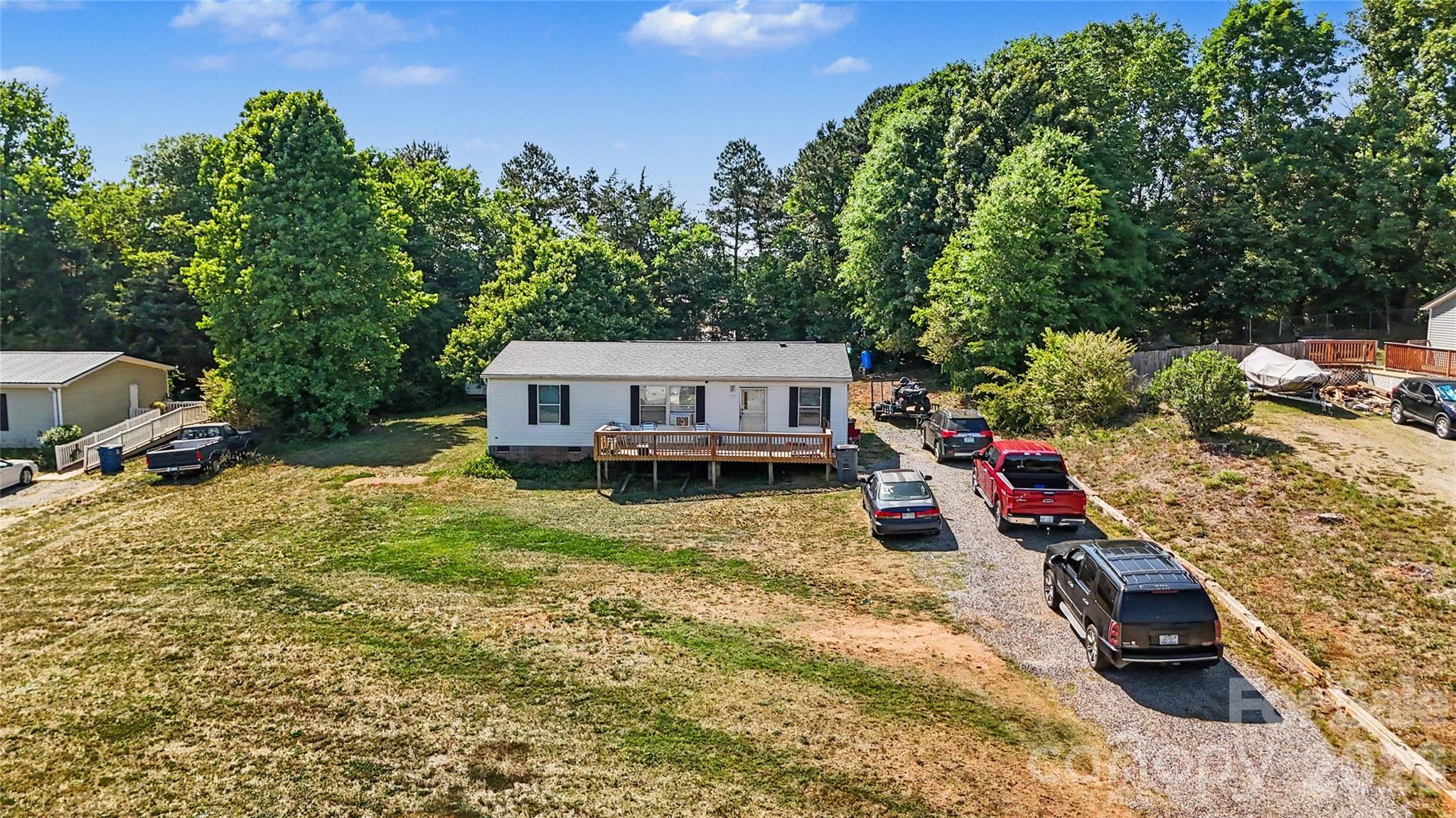 147 Arlie Loop