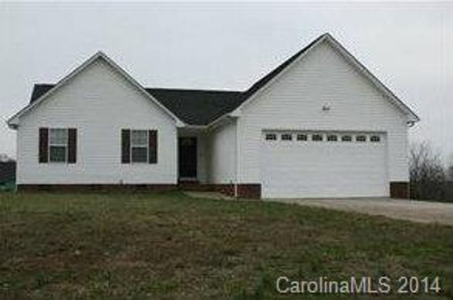 Beautifully maintained home, trey ceiling in master, cathedral ceiling in GR, lots of natural light, large lot