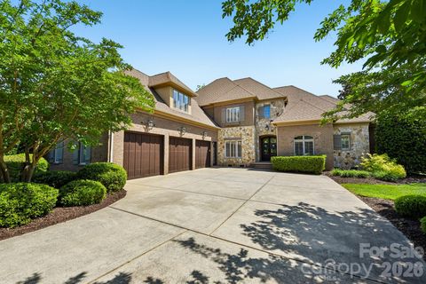 Photo of 209 Glenmoor Drive, Waxhaw, NC 28173 (MLS # 4371212)