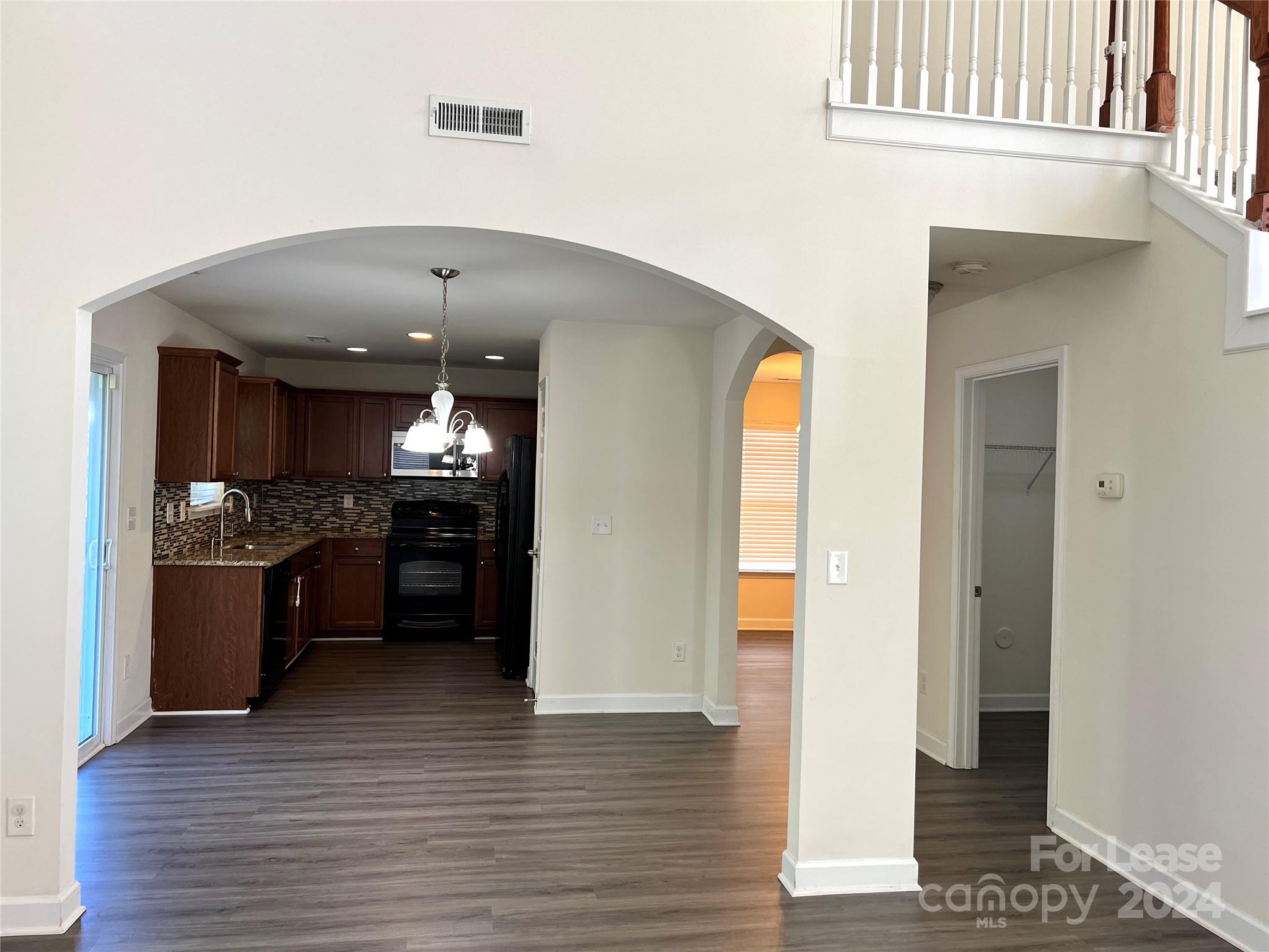 Mallard Lake - Residential Lease