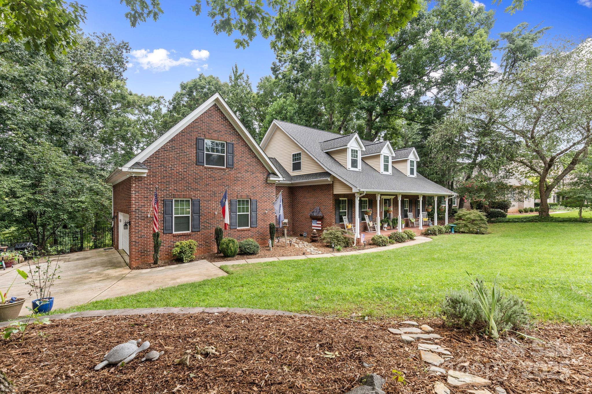 Regent Park - Residential