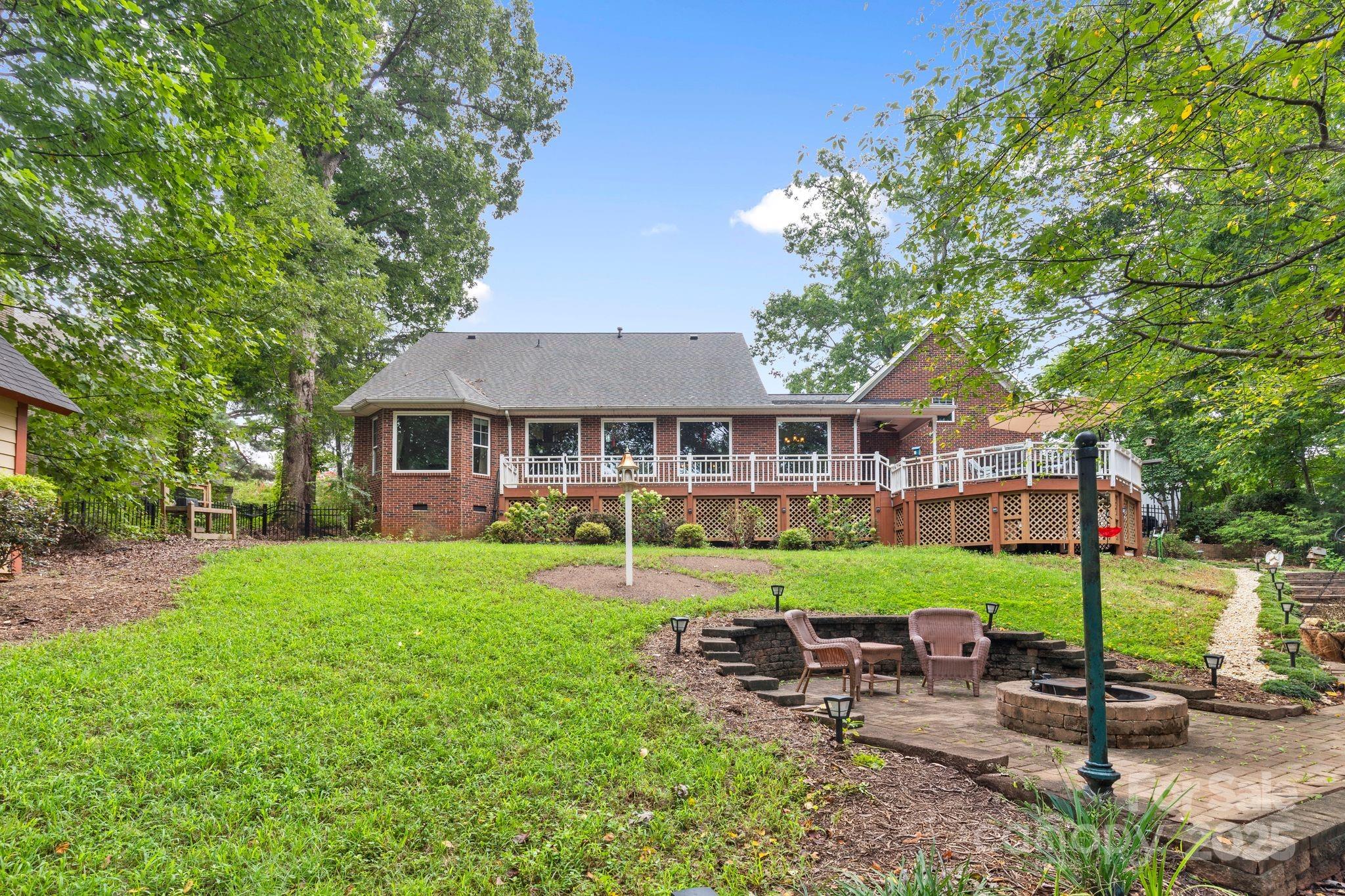 Regent Park - Residential