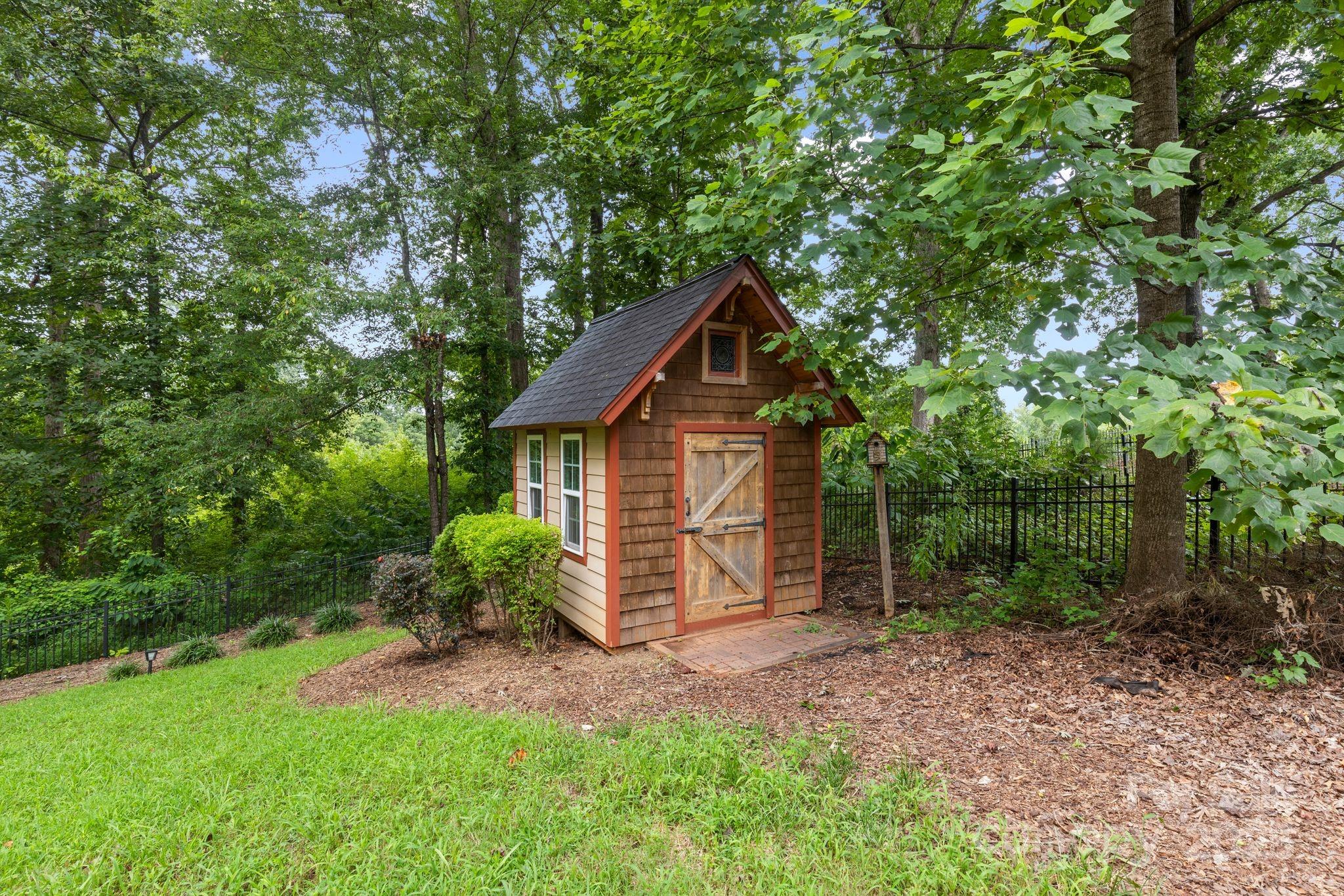 Regent Park - Residential