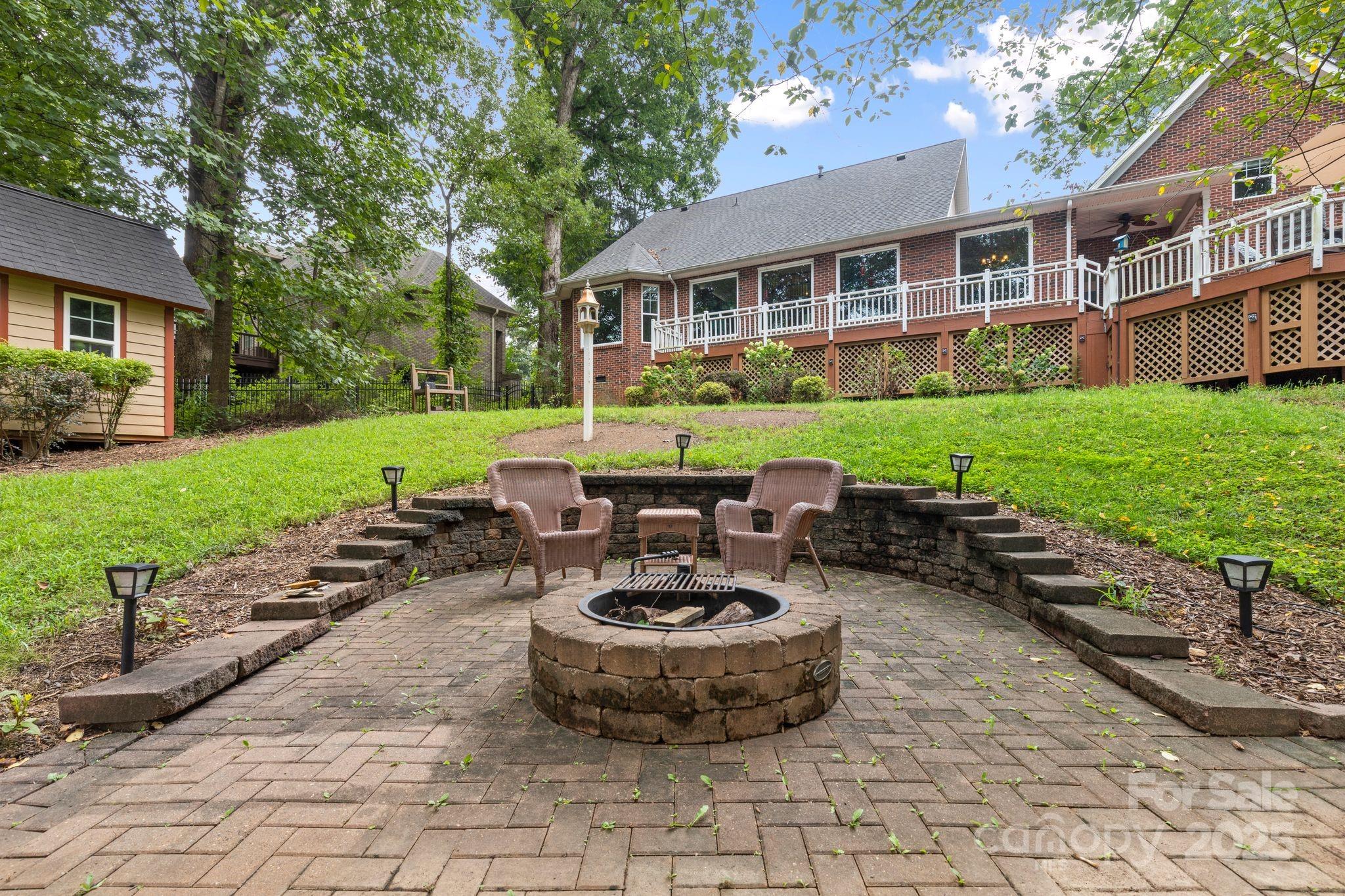 Regent Park - Residential