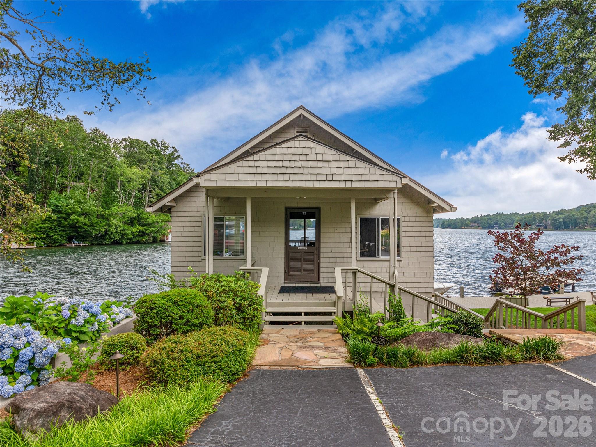 Lake Toxaway Estates - Residential