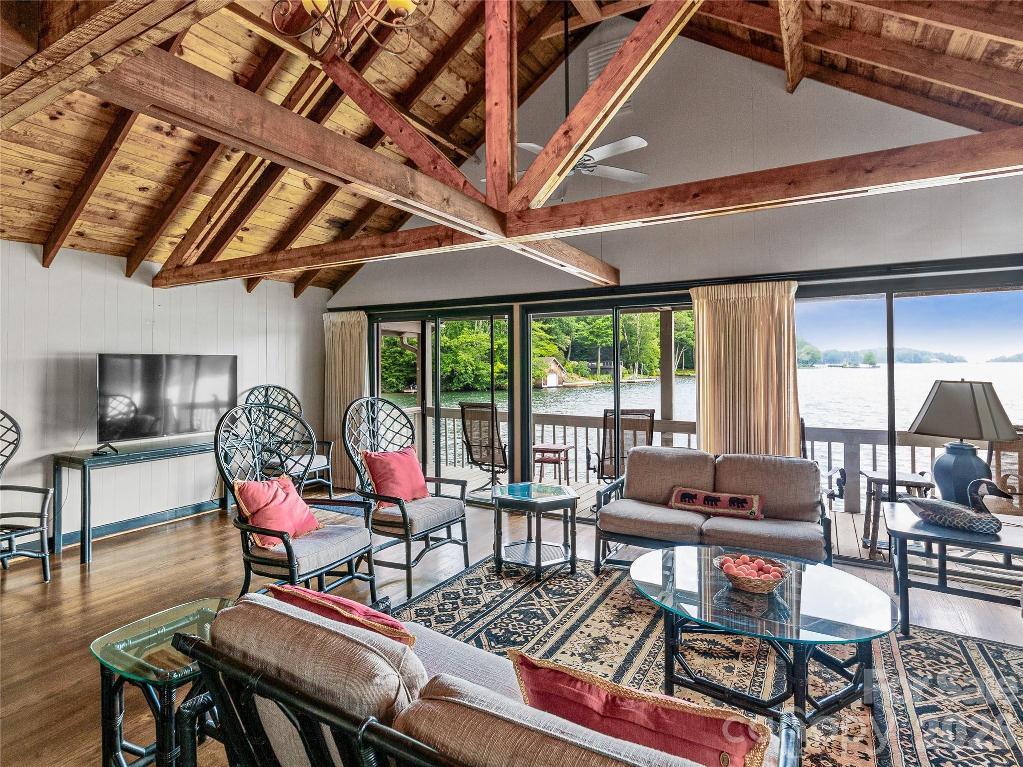 Lake Toxaway Estates - Residential