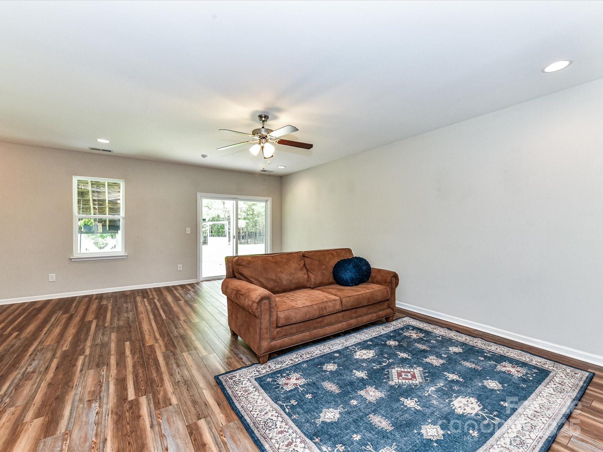 Somerset At Autumn Cove - Residential