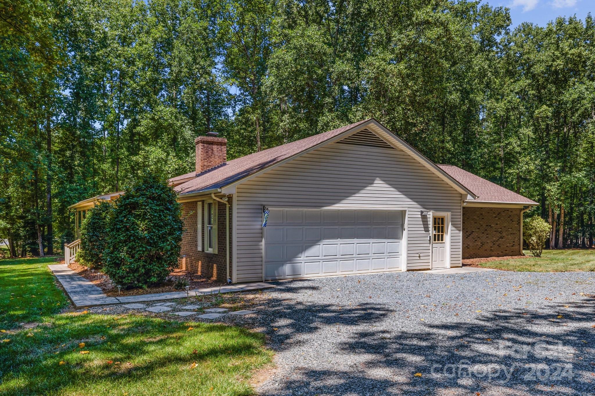 Hickory Ridge - Residential