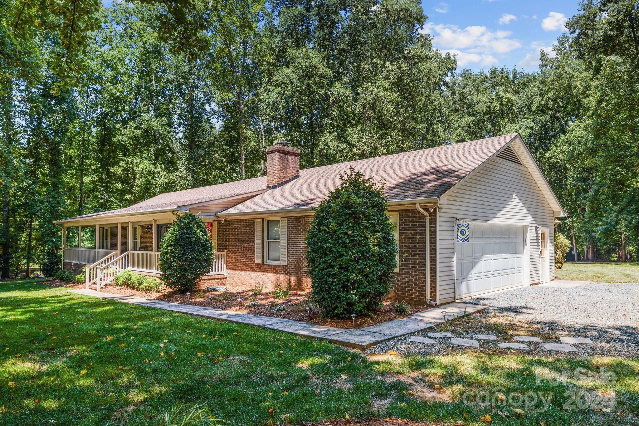 Hickory Ridge - Residential