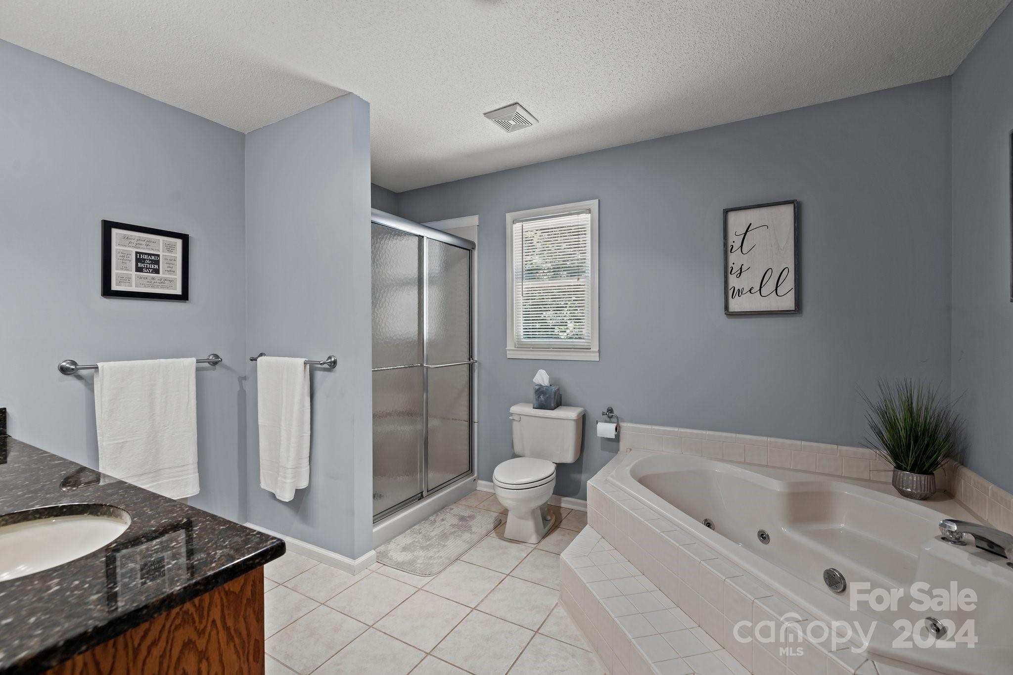 Hickory Ridge - Residential