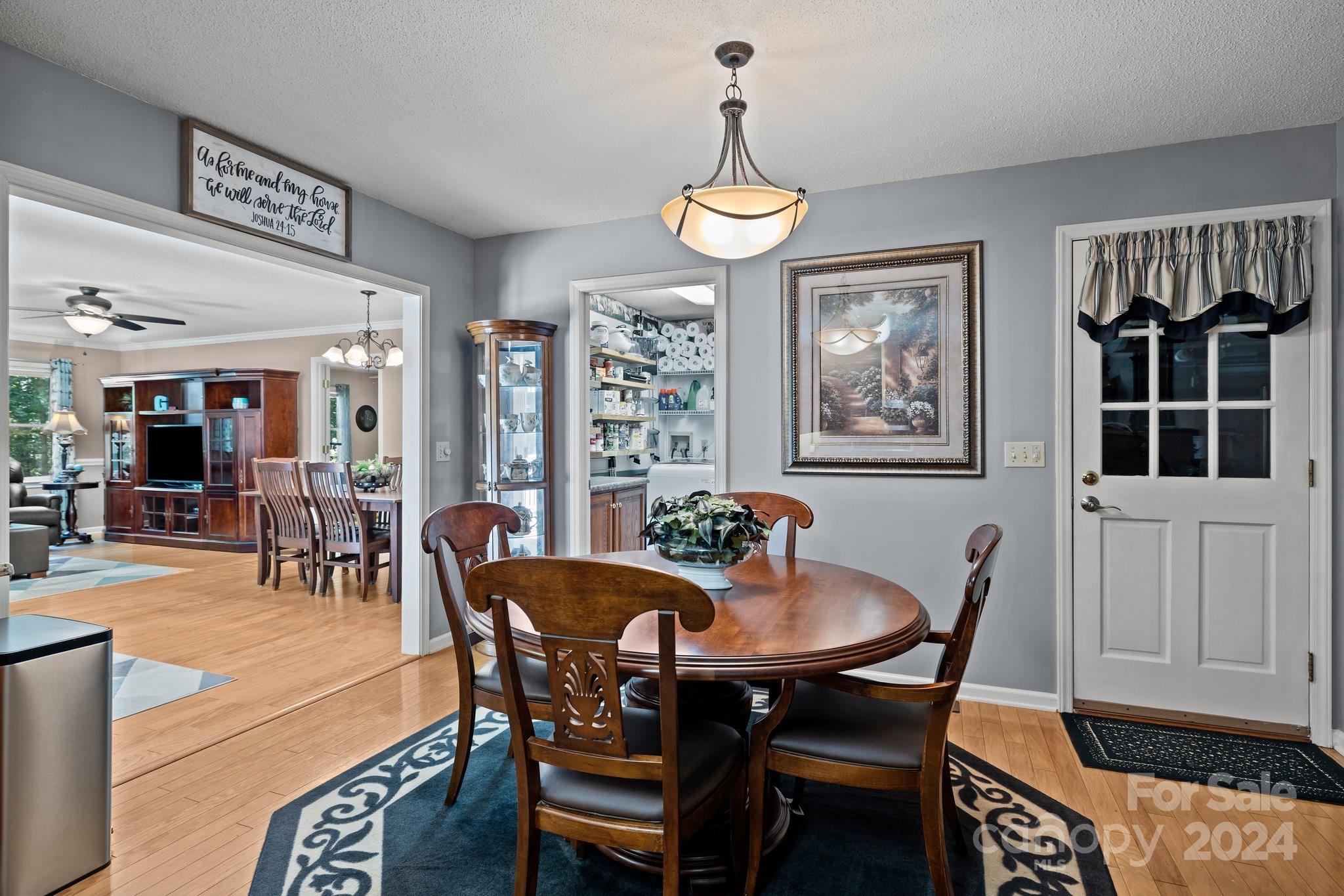 Hickory Ridge - Residential