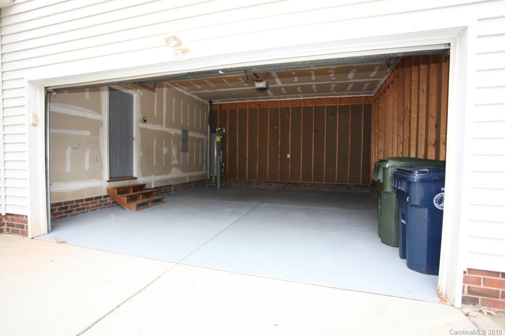 Oakhurst - Residential Lease