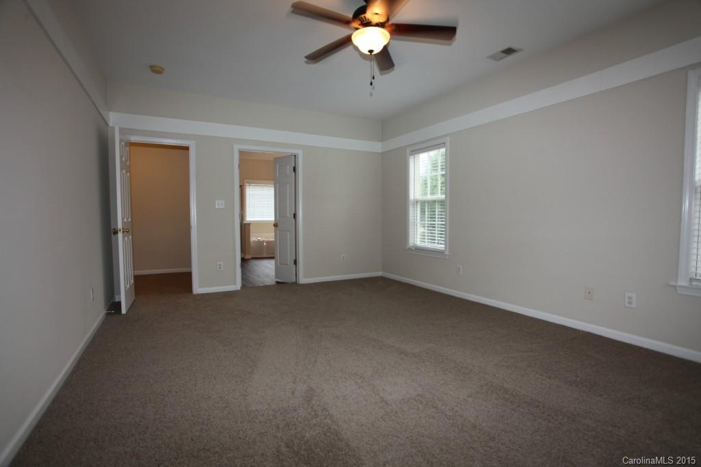 Oakhurst - Residential Lease