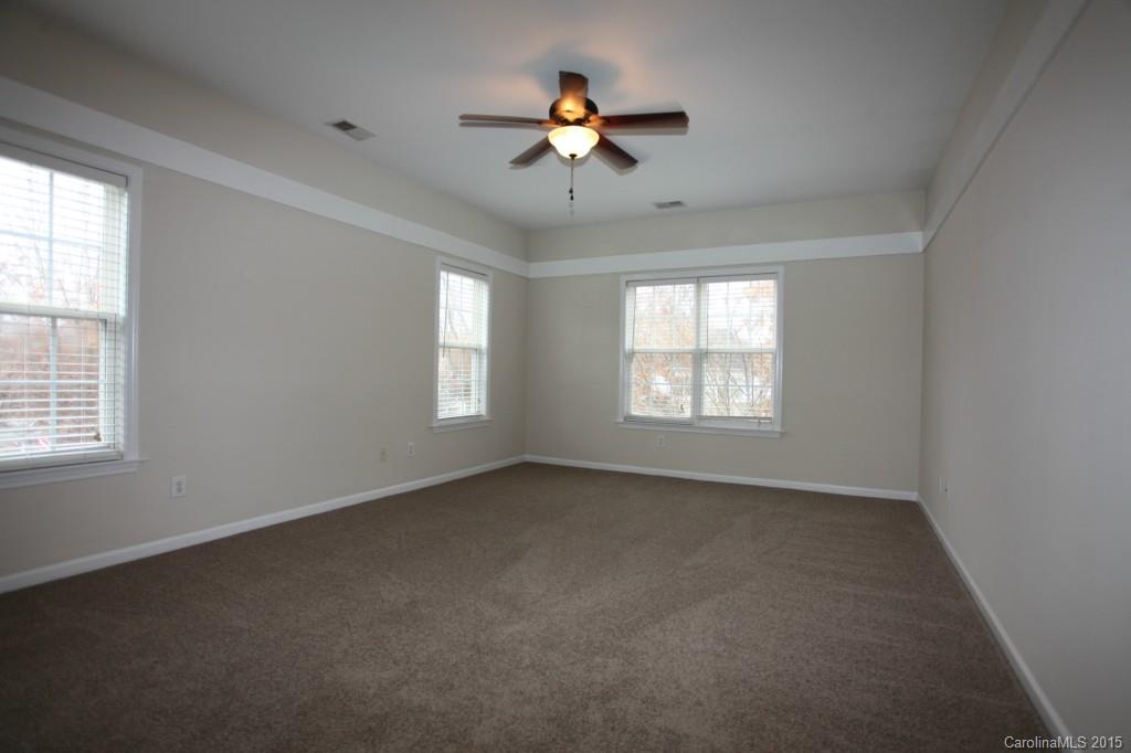 Oakhurst - Residential Lease