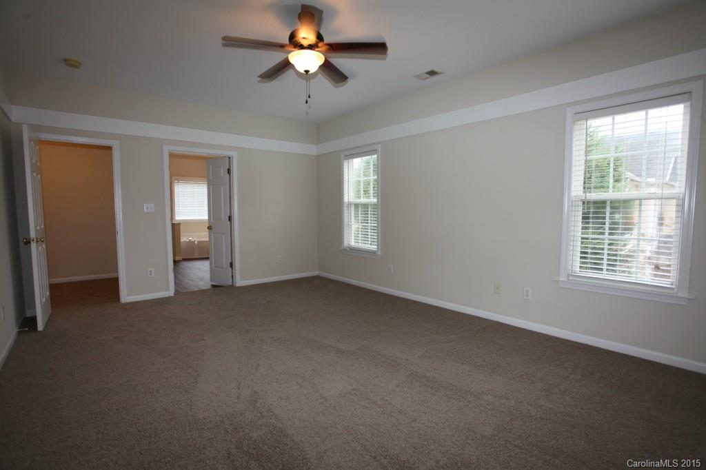 Oakhurst - Residential Lease