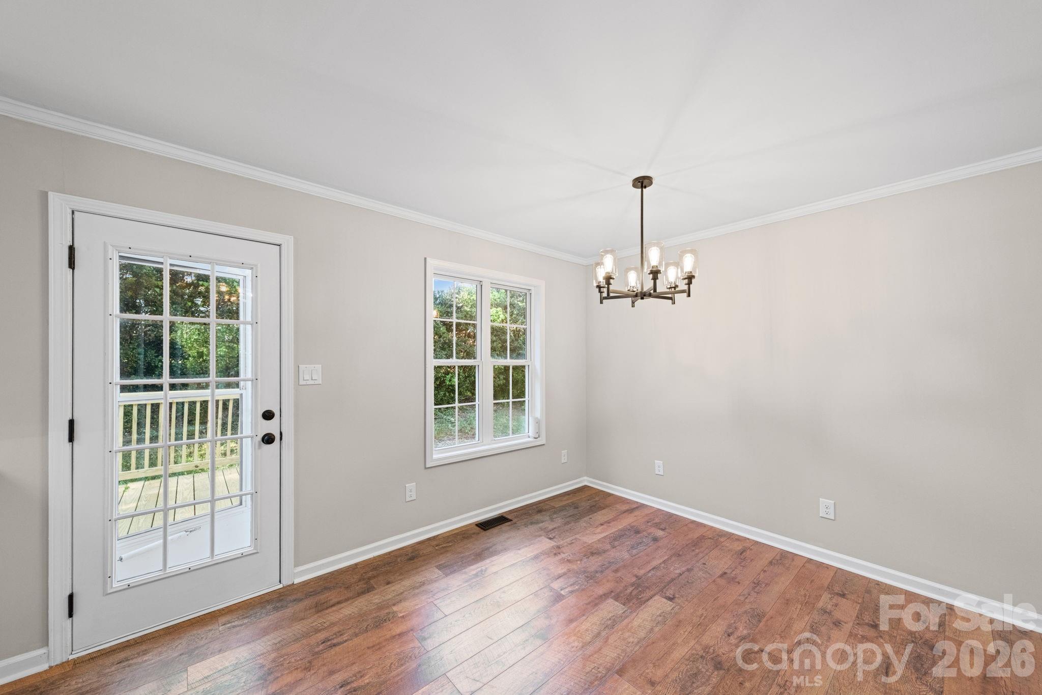 2327 Sunset Drive