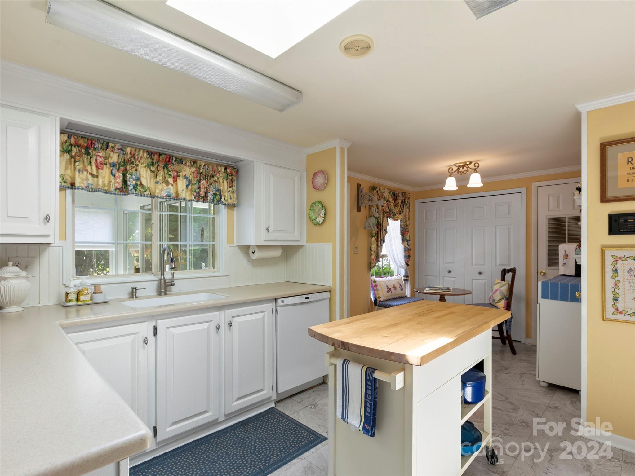 White Oak Village - Residential