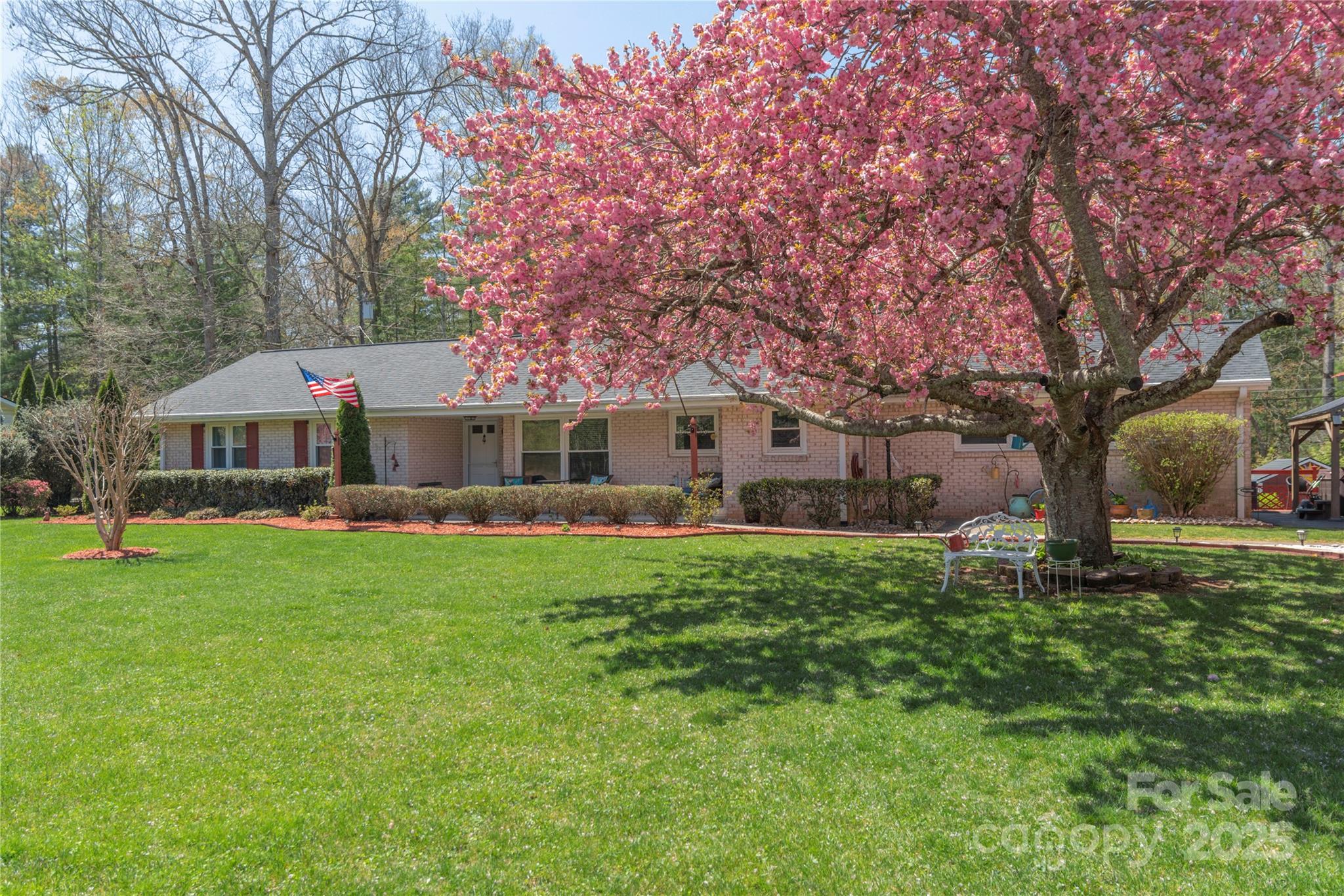 307 Tree Haven Boulevard