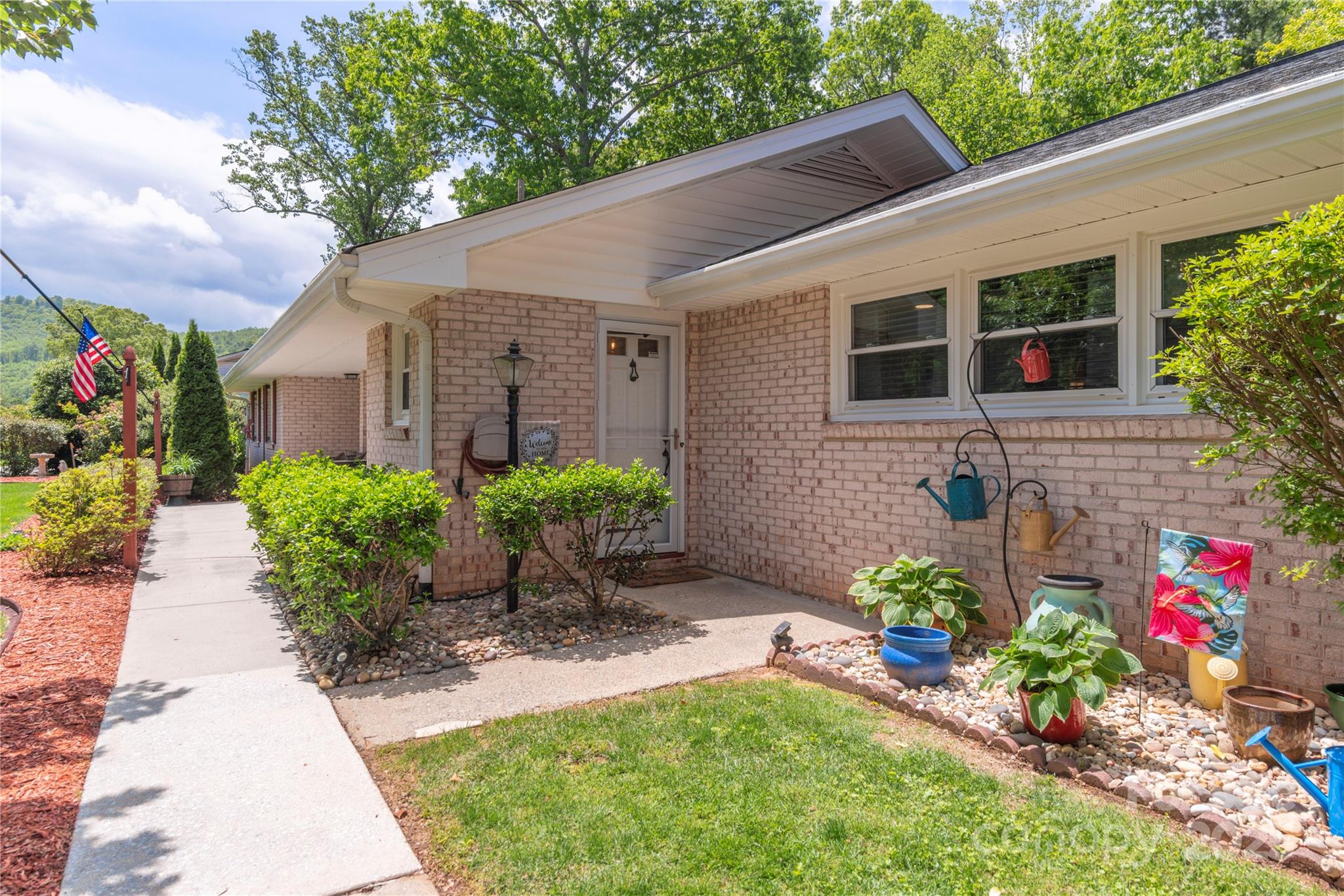 307 Tree Haven Boulevard