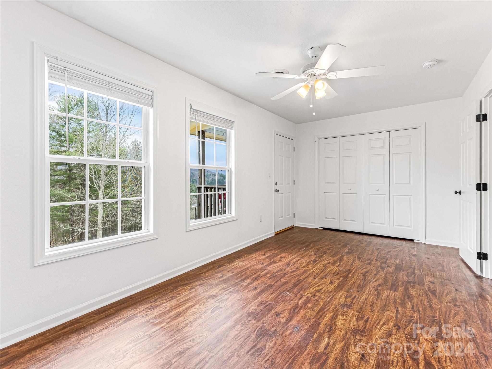 King's Court - Residential