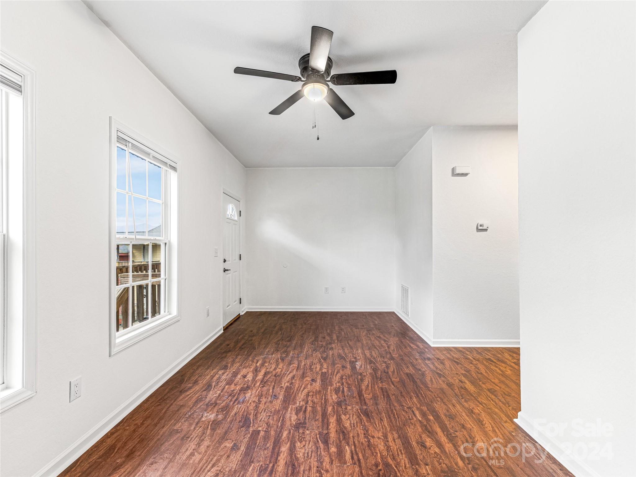 King's Court - Residential