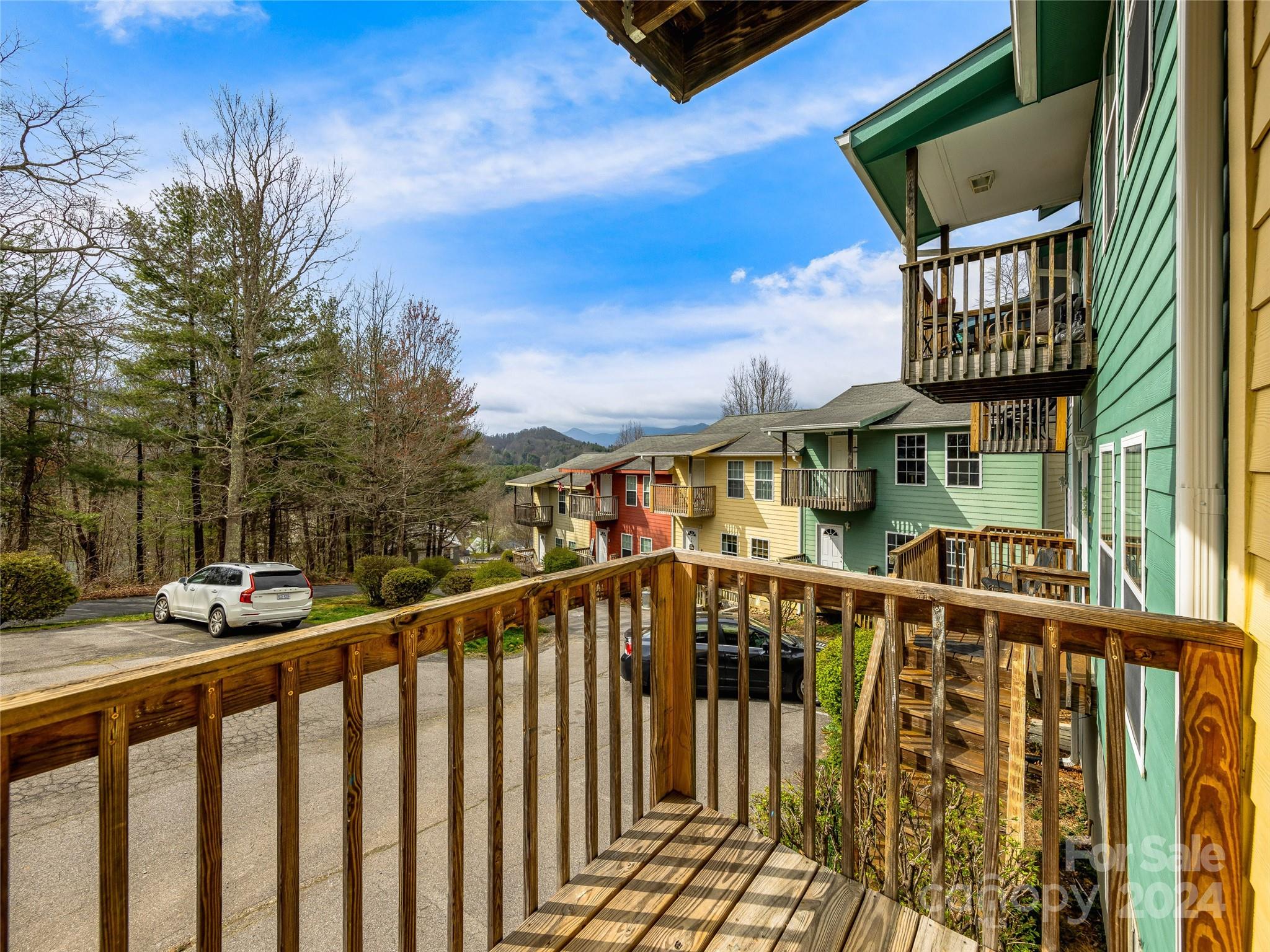 King's Court - Residential