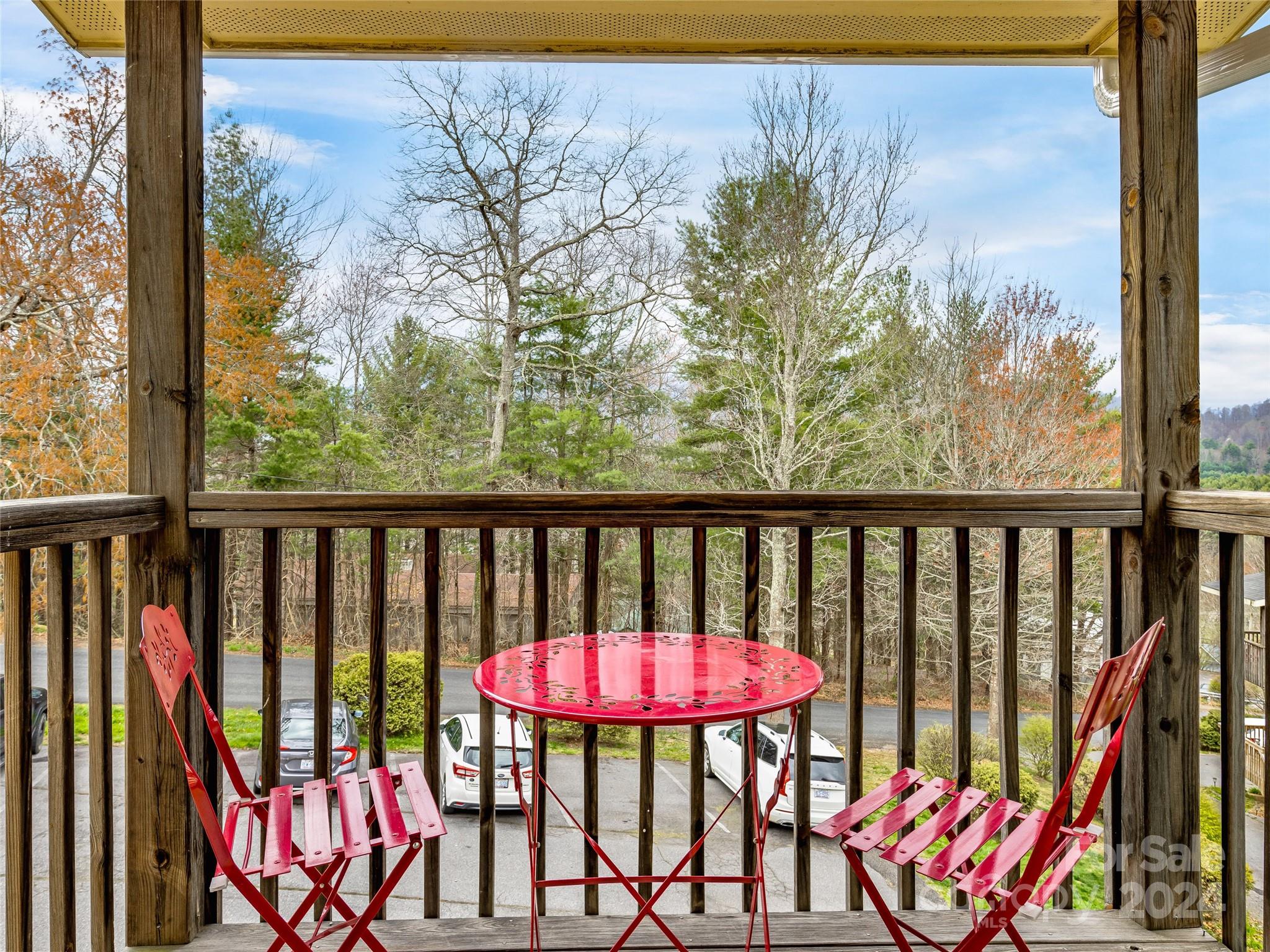 King's Court - Residential