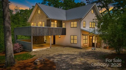 7 Bee Balm Way Asheville NC 28804