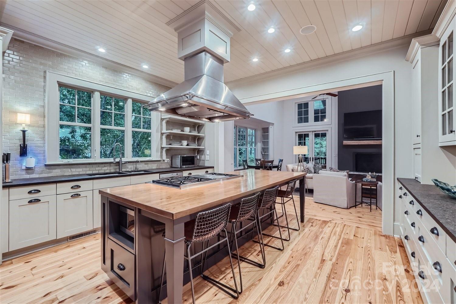 Midwood - Residential