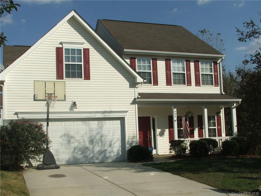 USDA! Lovely one family-owned home w/3 beds, 2.5 baths, bonus room(could be closed in for 4th BR). 9 ft ceilings on 1st floor, Spacious kitchen w/island & eat-in area is open to the LR & DR. MBedroom w/cathedral ceiling, plant shelf & walk-in closet. MBath w/double sinks, garden tub & separate shower. DR has elegant trey ceiling & is currently used as extension to LR. Home has been freshly painted. Level back yard is fenced in! Refrigerator, trampoline & basketball goal to convey, if desired.