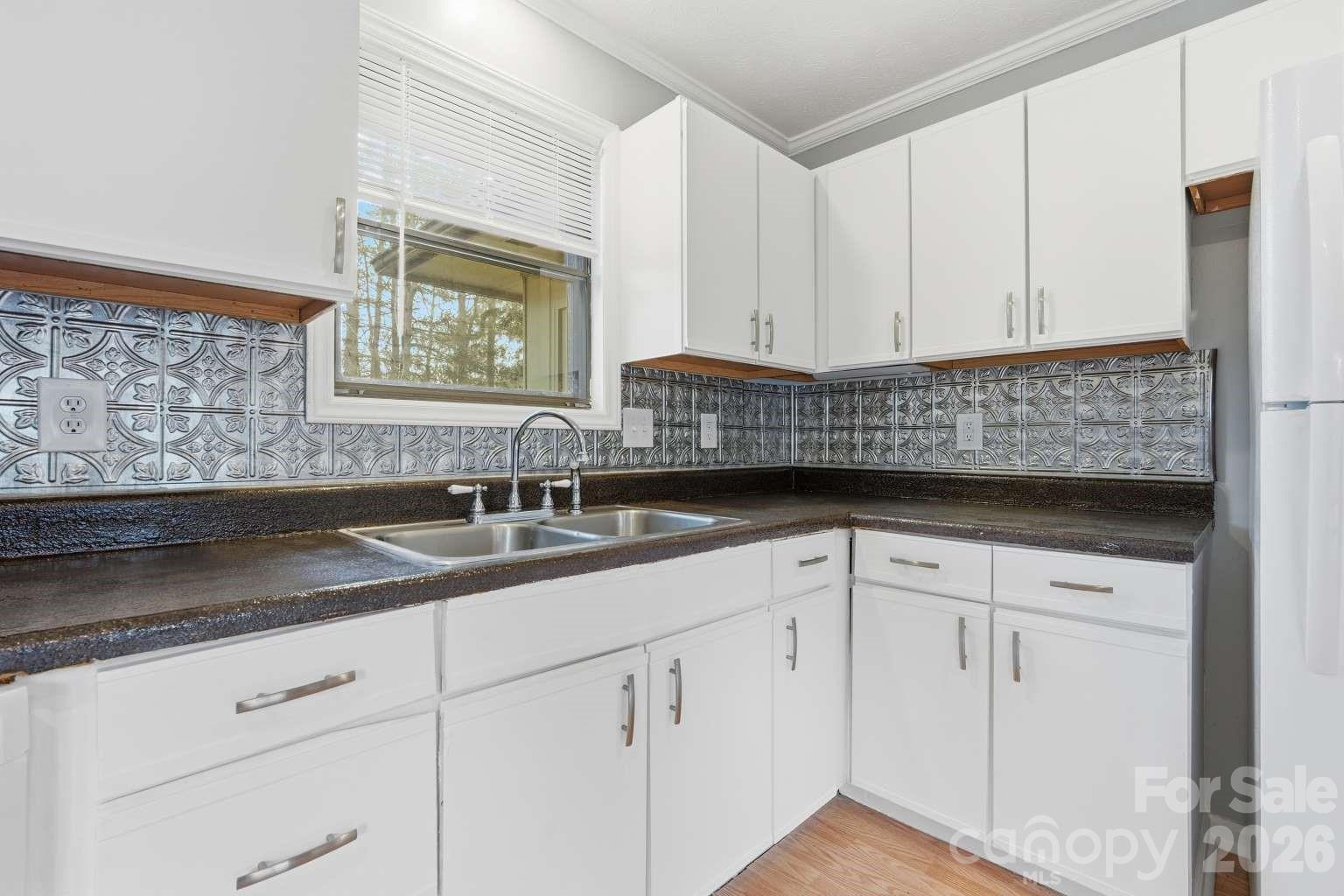 Farmington Knoll - Residential