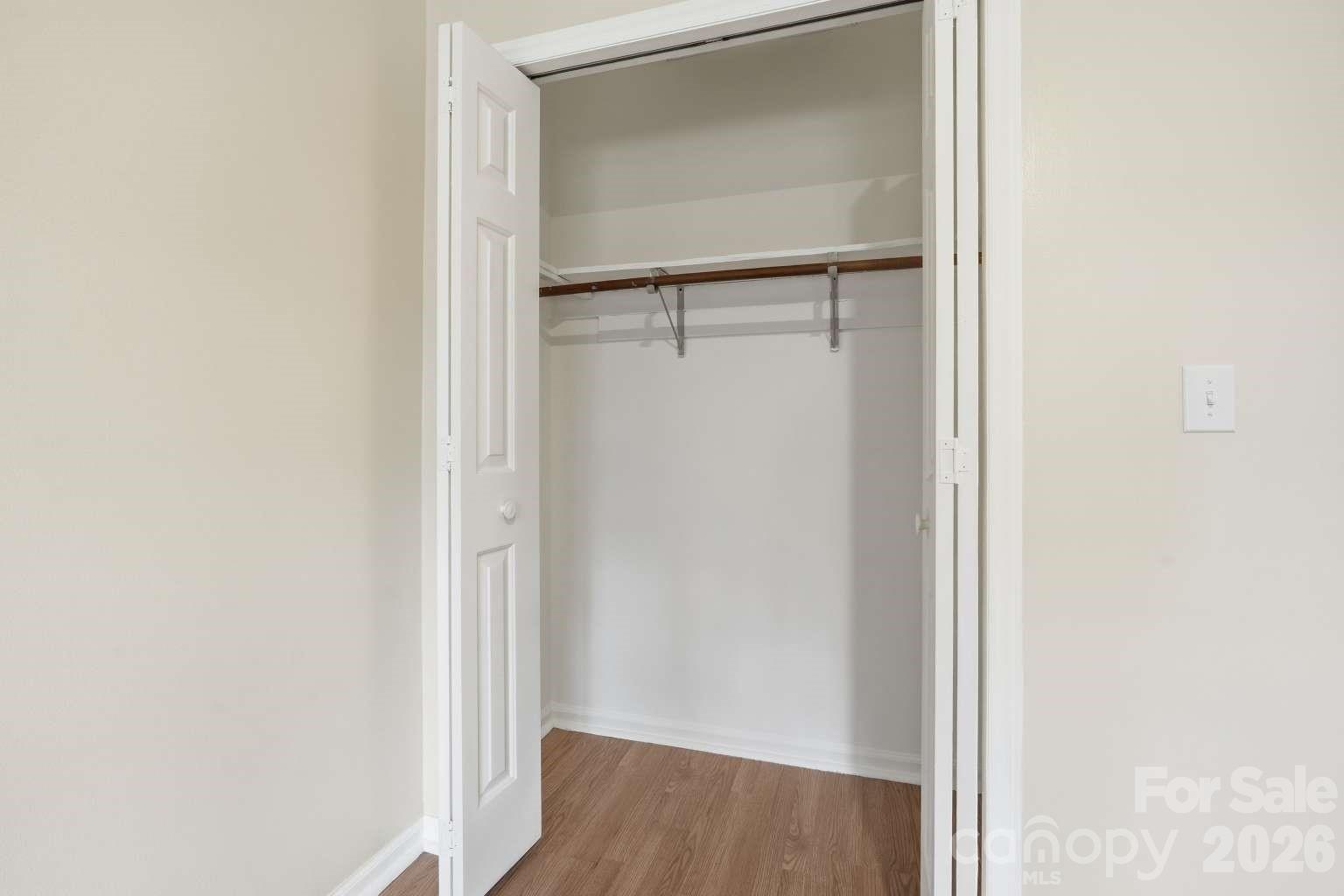 Farmington Knoll - Residential