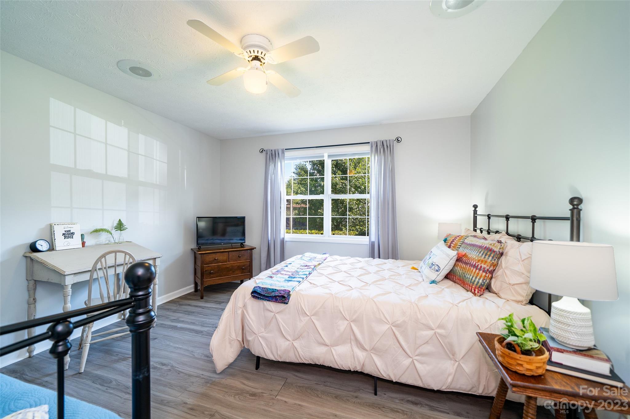 Meadows of Etowah - Residential