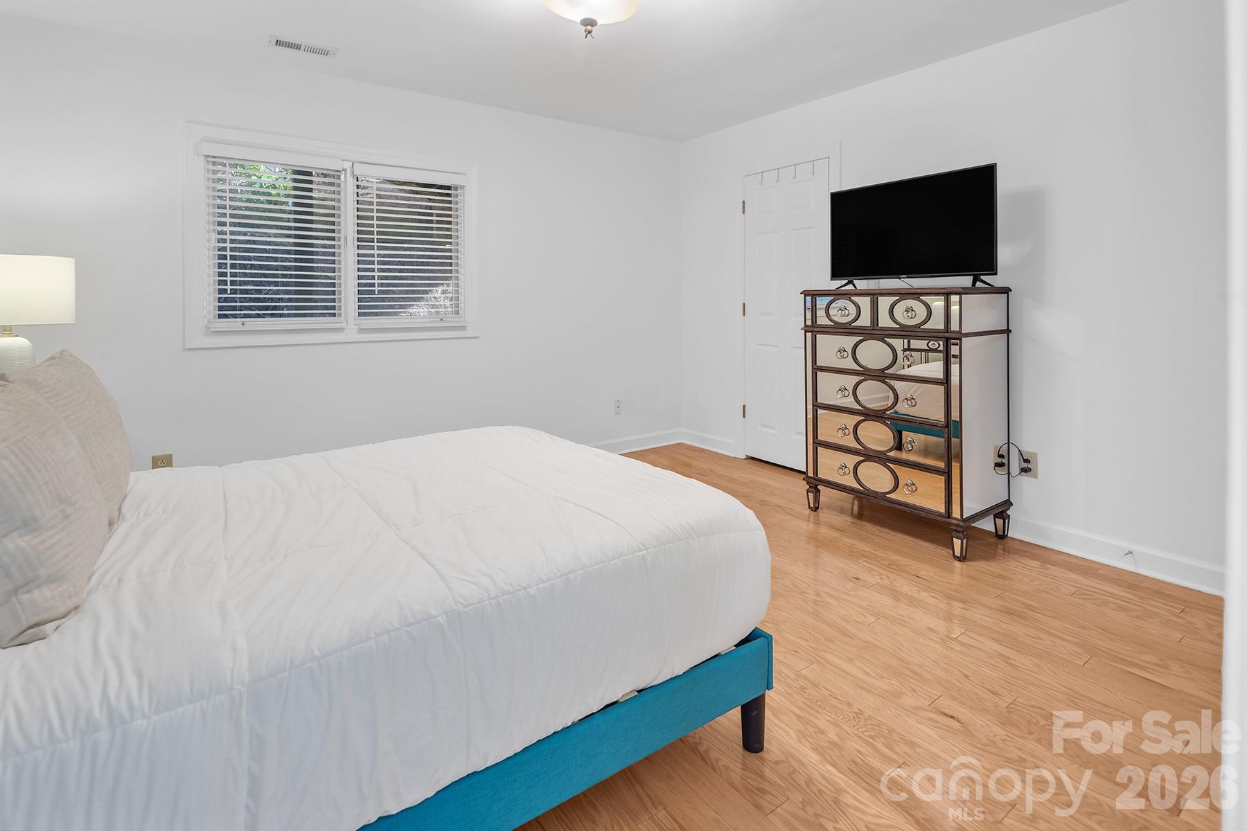 The Yachtsman - Residential