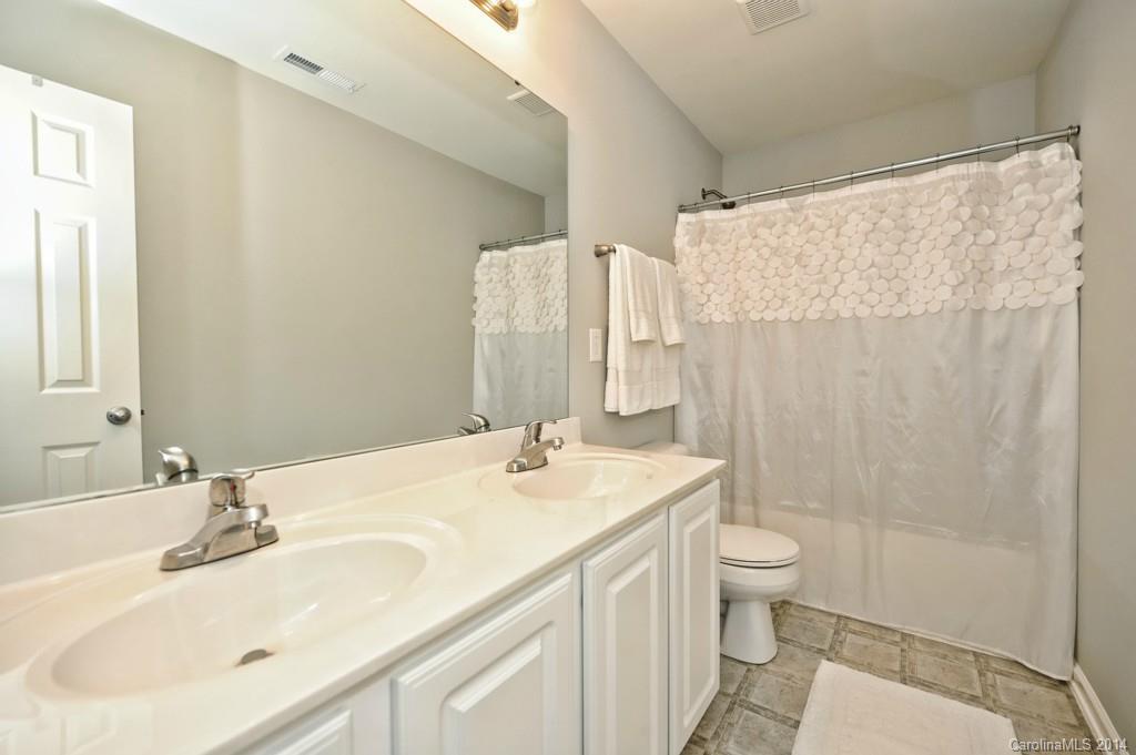 Jones Branch - Residential