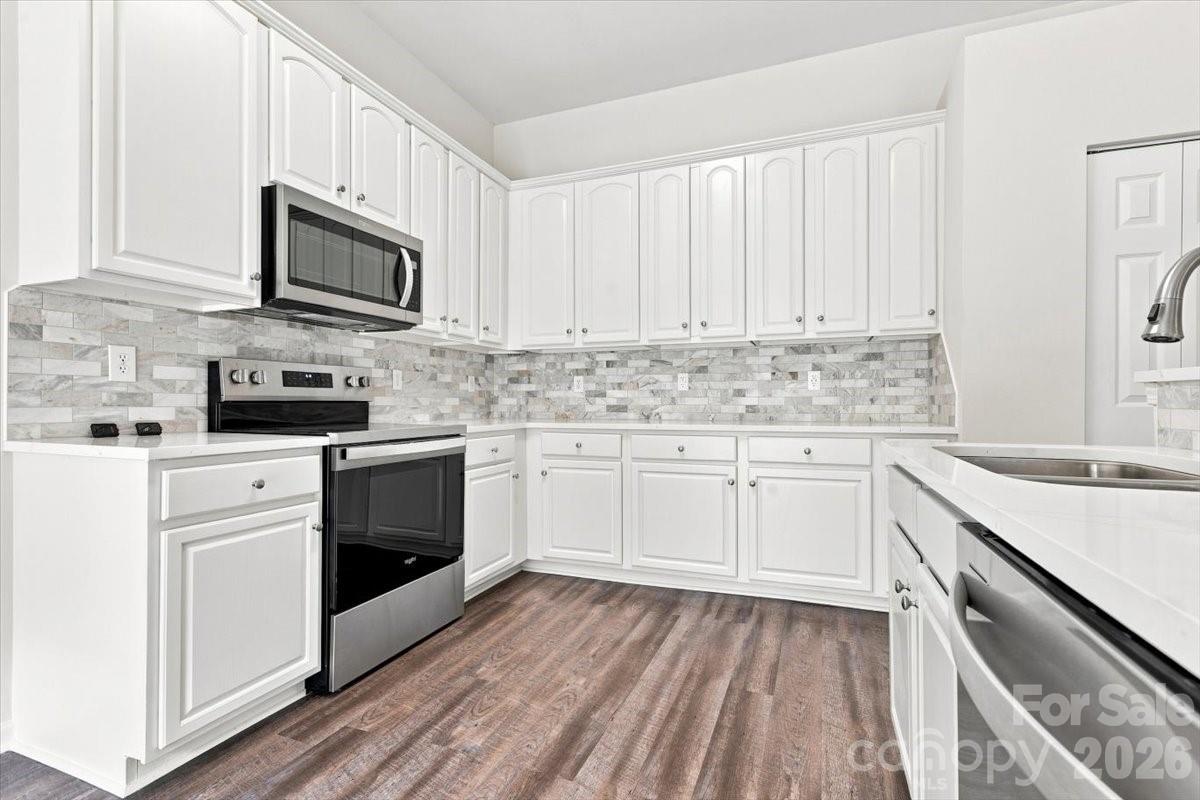 6111 Gatesville Lane
