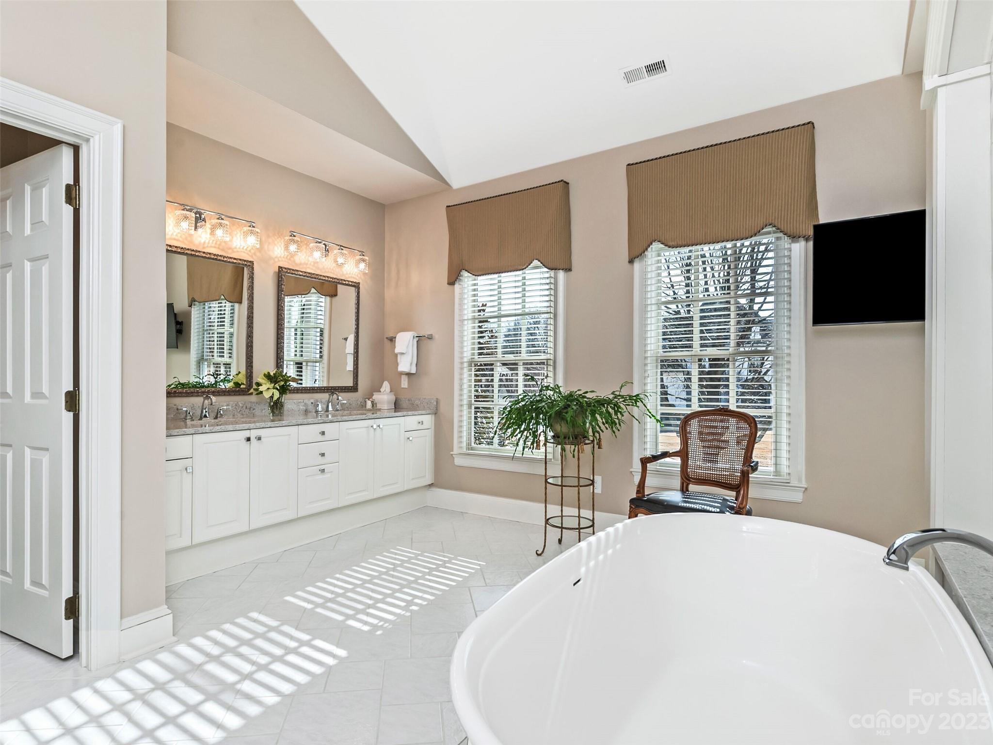 Providence Country Club - Residential