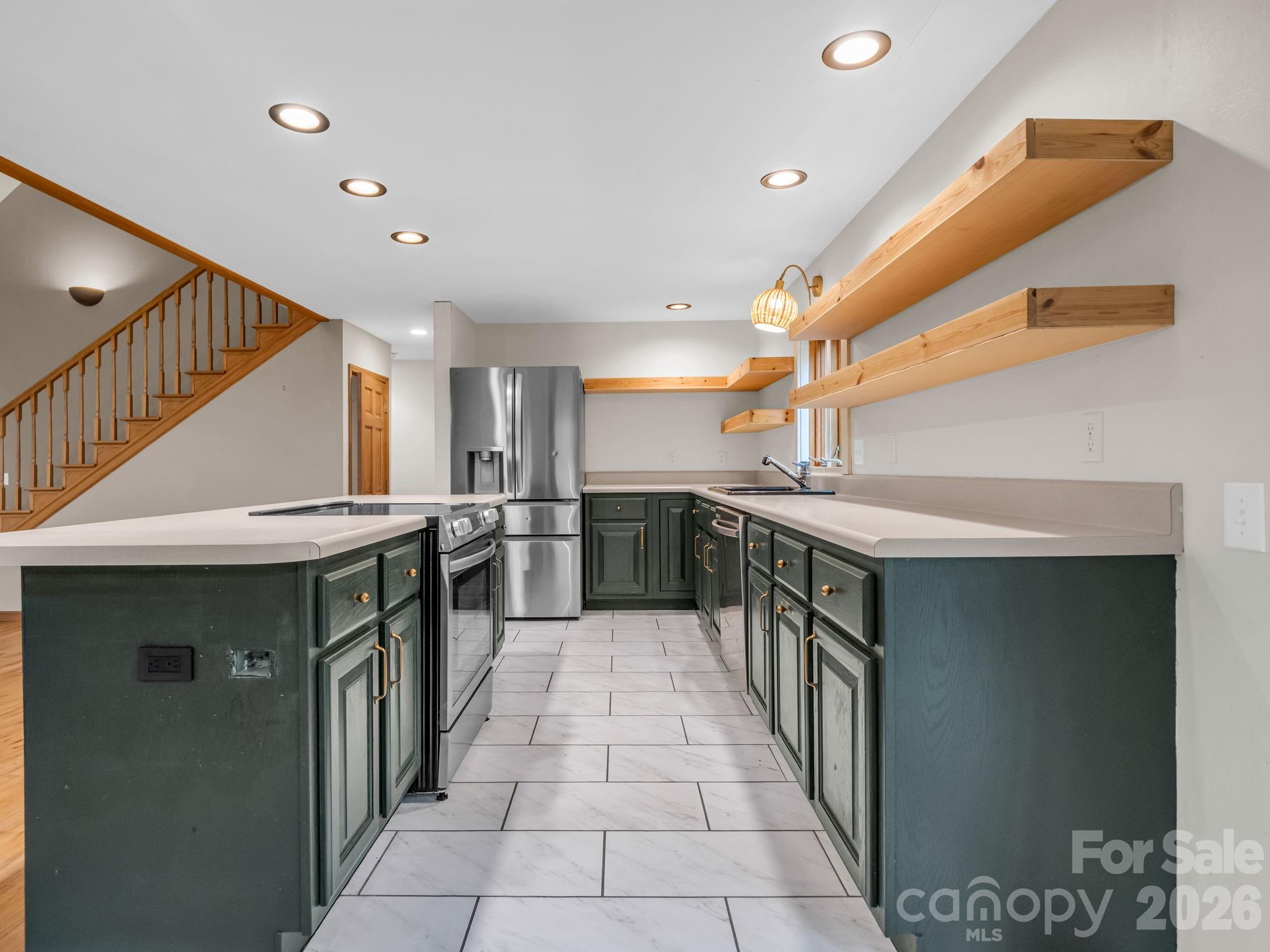 Mountain-Aire Estates - Residential